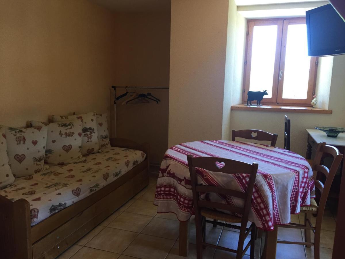 Auberge La Ferme De Ferrieres Annecy Exteriör bild